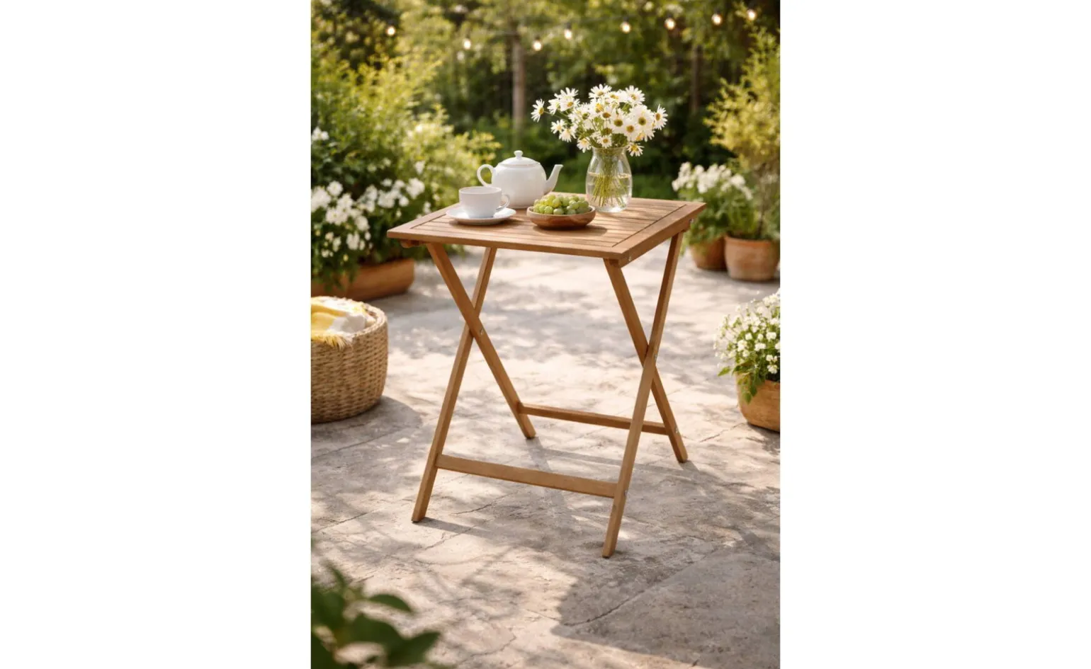 Casual tavolino pieghevole in legno di acacia teak