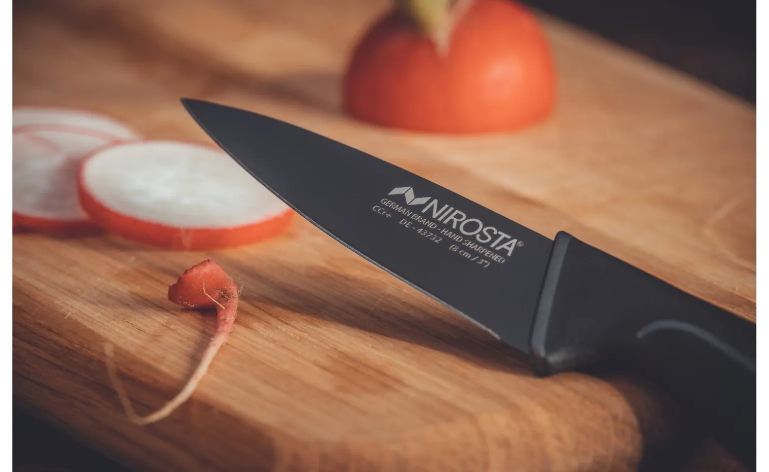 Coltello universale in acciaio con lama da 8 cm