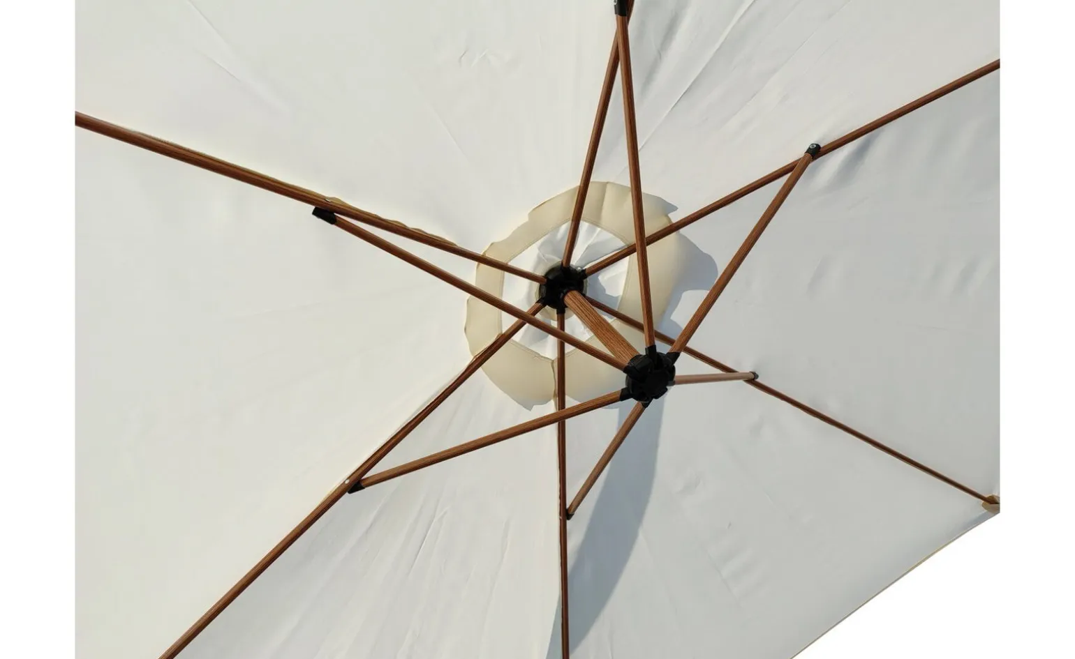 Milos ombrellone tondo a braccio beige