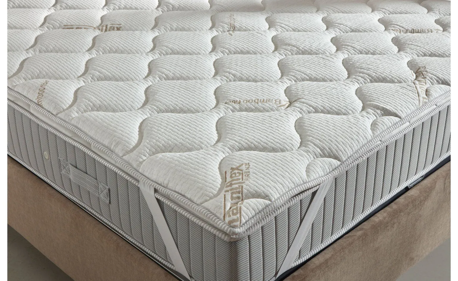 Topper Bamboo Memory per materasso matrimoniale