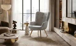 Vale poltrona in tessuto grigio chiaro